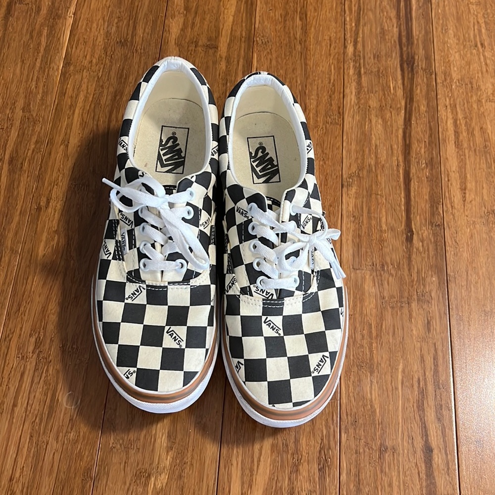 Vans platform